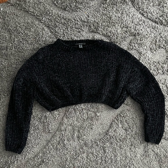 Forever 21 Tops - Forever 21 Black Knit Velvet Cropped Long Sleeve Top Size Medium